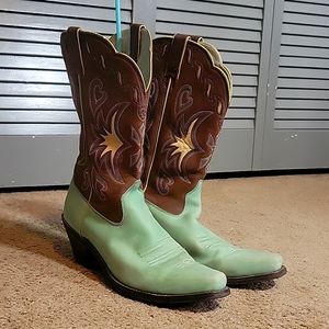 Size 10 Teal and Brown Ariat boots